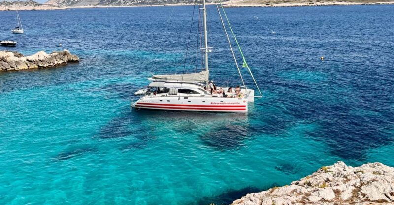 marseille-calanques-catamaran-cruise-picnic-snorkeling