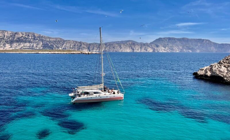 marseille-calanques-catamaran-cruise-picnic-snorkeling