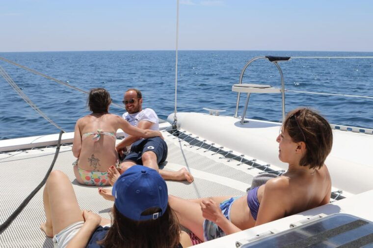 marseille-calanques-catamaran-cruise-picnic-snorkeling