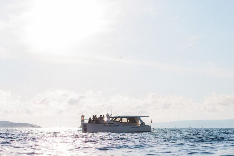 marseille-calanques-national-park-boat-trip-with-swimming