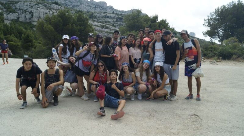 marseille-calanques-national-park-guided-hike-with-picnic