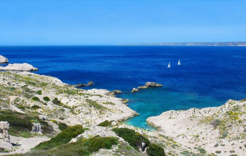 marseille-frioul-calanques-sailing-trip
