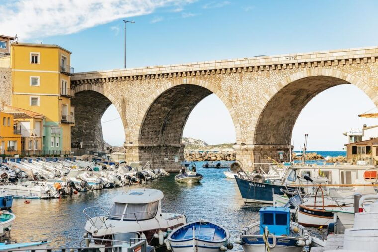 marseille-guided-off-the-beaten-path-neighborhood-walk