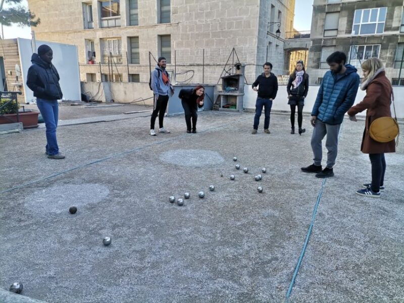 marseille-guided-petanque-game-with-local-aperitif