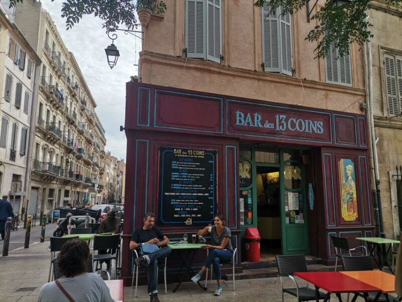 marseille-guided-petanque-game-with-local-aperitif