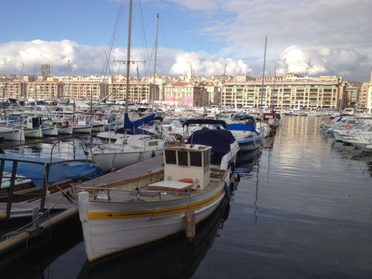 marseille-panier-notre-dame-de-la-garde-half-day-tour