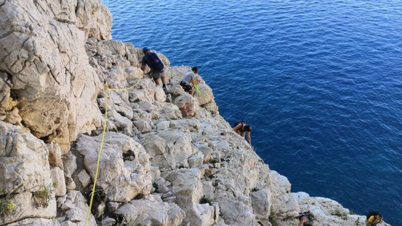 marseille-via-ferrata-in-the-calanque-of-sormiou