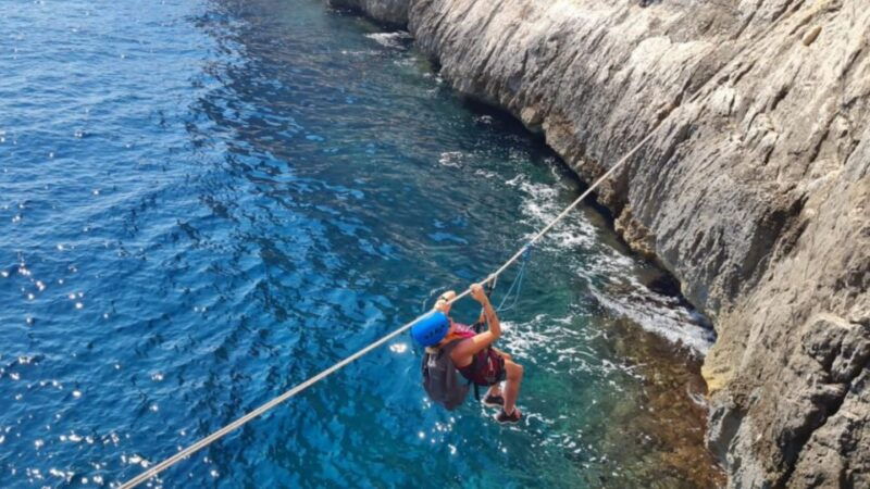 marseille-via-ferrata-in-the-calanque-of-sormiou