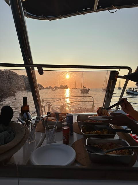 marseille-waterfront-aperitif