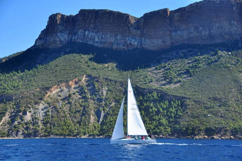 Marseilles: Private Sailing Trip of the Frioul Islands - The Itinerary Breakdown