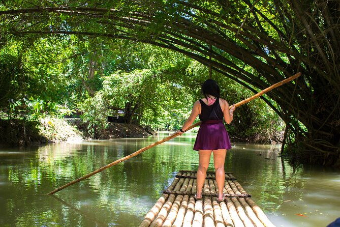 martha-brae-rafting-experience-from-montego-bay