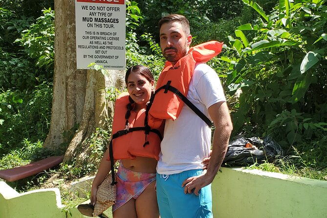 martha-brae-rafting-experience-from-montego-bay