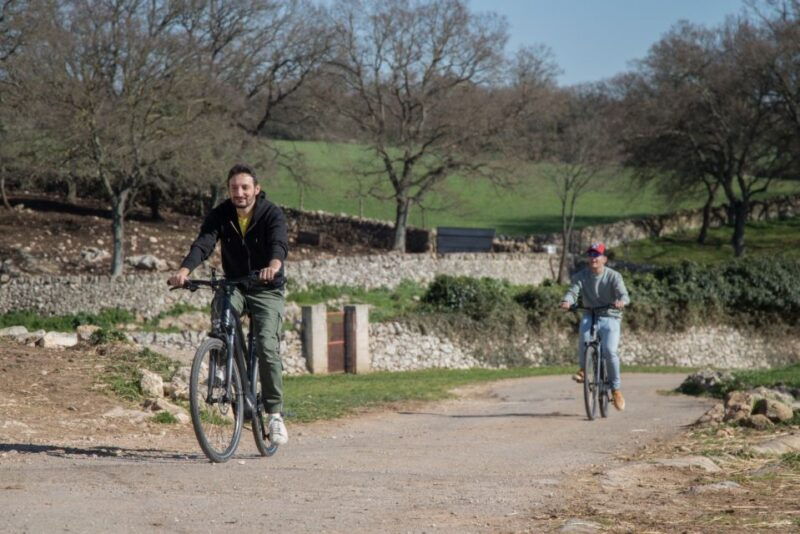 martina-franca-e-bike-tour-and-visit-to-a-breeding