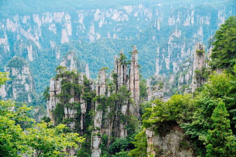 marvelous-zhangjiajie-day-tour-with-national-forest-park