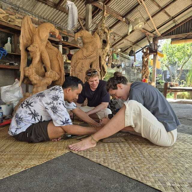 Mas Village Wood Carvings class with Local artist - FAQs