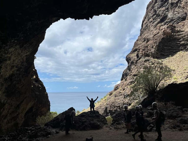 Masca Gorge Guided Hike + Boat Ride + Transport - Who Would Love This Tour?