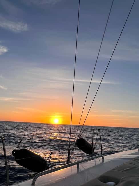 Maspalomas Sunset Sailing Experience - Who Is This Tour Best For?