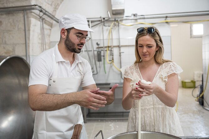 masseria-seppunisi-tour-mozzarella-and-burrata-experience