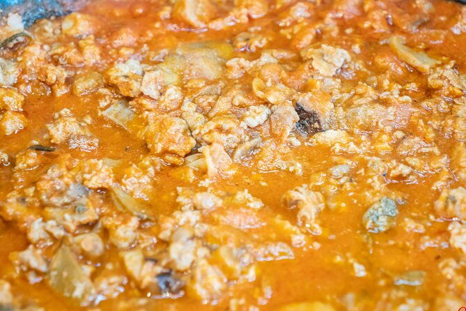 master-the-art-of-making-risotto-with-a-local-chef-in-milan