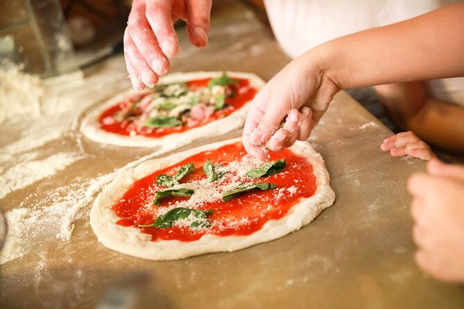 master-the-art-of-naples-pizza-hands-on-class-with-tastings