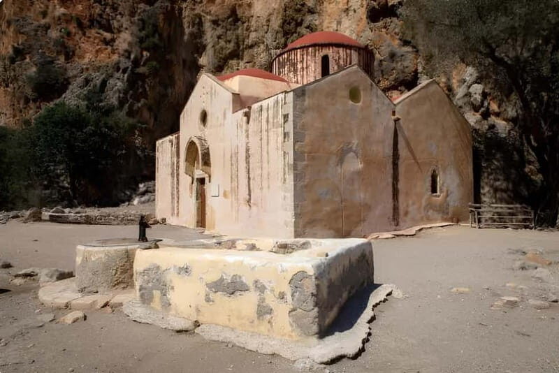 MATALA - AGIOFARAGO (Holy Gorge) PRIVATE TOUR - Agiofarago Gorge & Beach