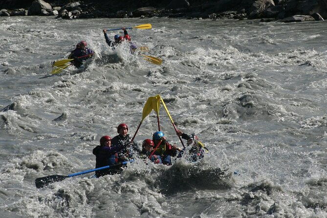 matanuska-glacier-midnight-sun-run-whitewater-rafting
