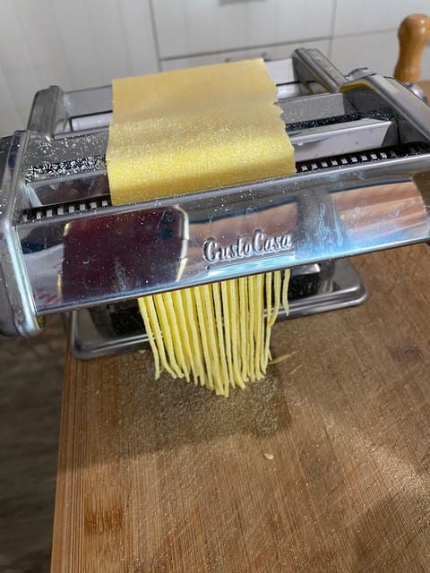 matera-cooking-class-lunch-with-wine-into-olive-grove