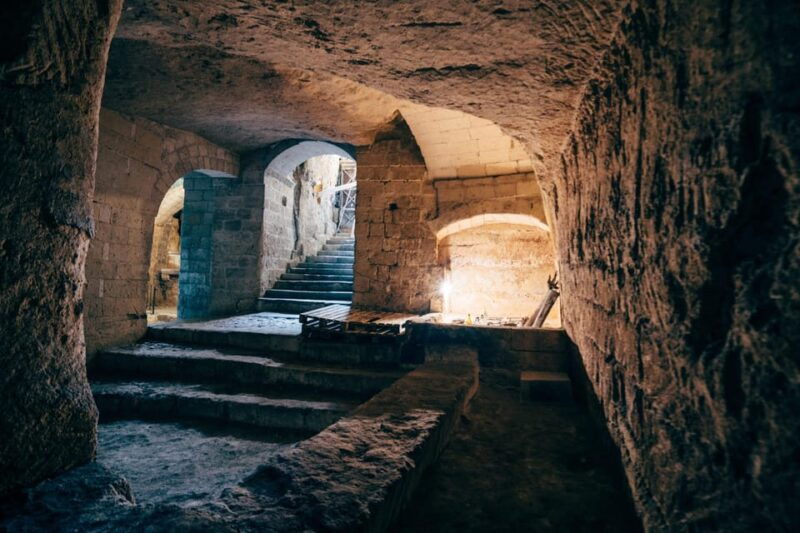 matera-underground-into-the-rocks-music-and-wine-experience