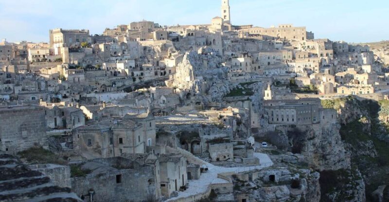 Matera Walking Tour with Casa Grotta & Rock Church Entry - What Sets This Tour Apart?