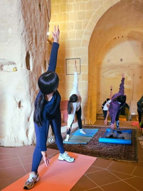 Matera: Yoga session in a Sassi cave with Breakfast - Who Leads the Yoga Session?
