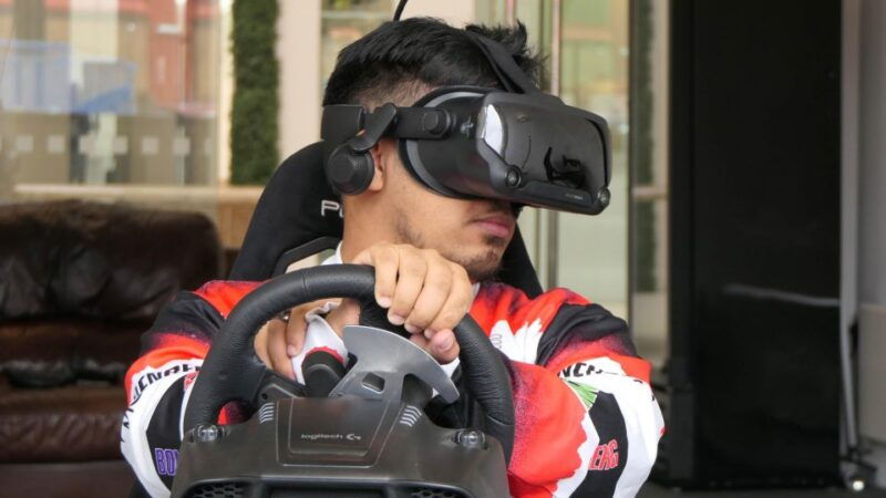 matrix-vr-virtual-reality-gaming-experience-session