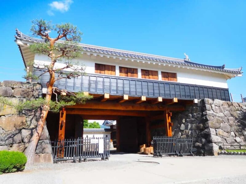 Matsumoto: Castle Keep Highlights Express Walk - Exploring Matsumoto Castle: A Complete Guide to the Keep Highlights Walk