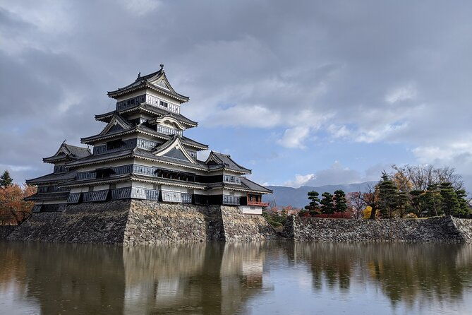 matsumoto-castle-tour-samurai-experience-2