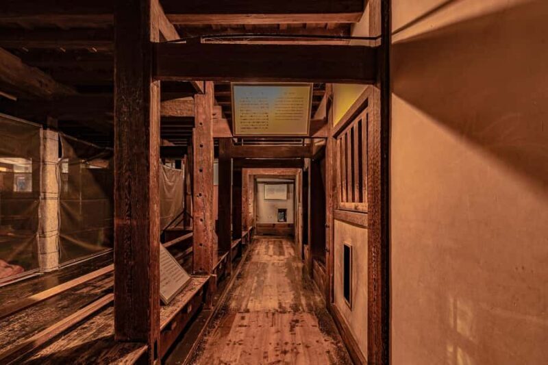 Matsumoto: Matsumoto Castle Night Tour - Souvenirs and Supporting Preservation