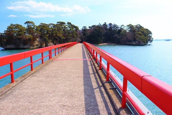 matsushima-sightseeing-tour-with-guided-tour