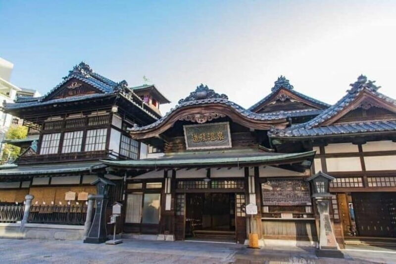 Matsuyama Private Tour with Government-Licensed Guide - Key Points