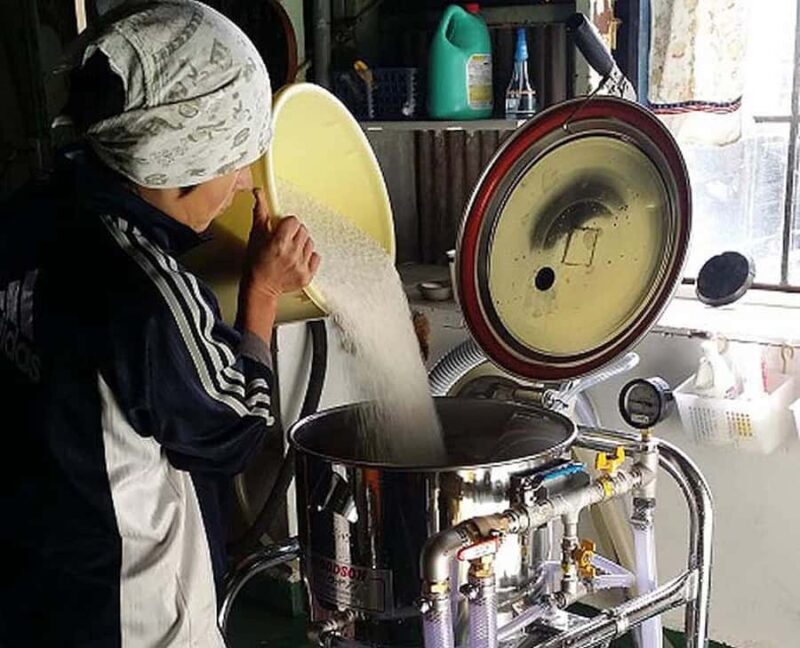 Matsuyama: Sakura Uzumaki Brewery Tour & Sake Tasting - Key Points