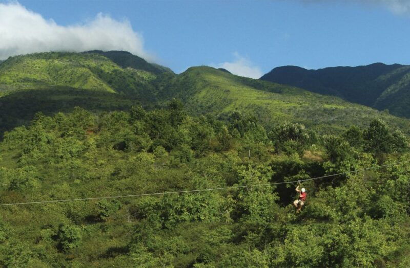 maui-kaanapali-8-line-zipline-adventure