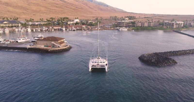 maui-luxury-catamaran-alii-kai-royal-sunset-dinner-cruise