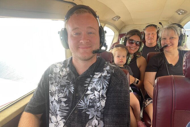 maui-private-air-tour-aquamarine-emerald-dream-2-5-people