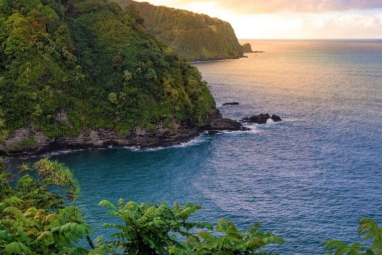 maui-private-island-tour-with-meals-snorkeling