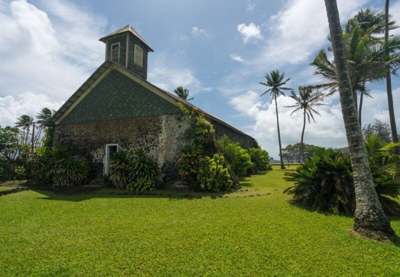 maui-private-road-to-hana-full-loop-guided-tour