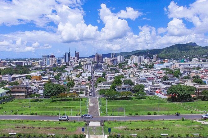 Mauritius City Tour, ALL INCLUSIVE Day Trip, Private SUV Car with Guide - Tien Tan Pagoda and Marie Reine de la Paix: Moments of Peace