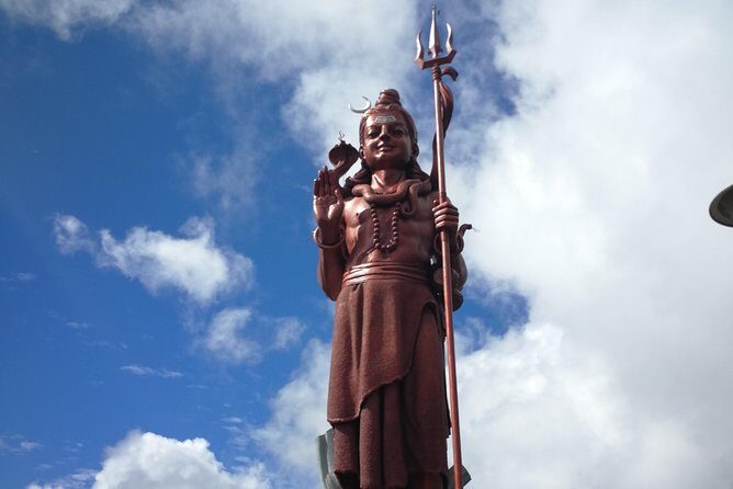 Mauritius Guided South tour (Private) - Duration and Transport