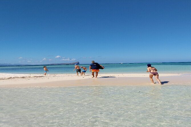 Mauritius: Ile Aux Cerfs Catamaran Tour with Lunch and Drinks - The Sum Up