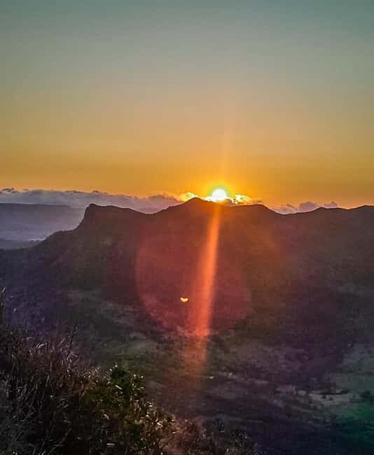 Mauritius: Le Morne sunrise hike + coffee at the top - Practical Details and Considerations
