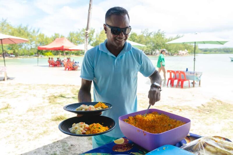 Mauritius: Speedboat Ile aux Cerfs, GRSE Waterfall, BBQ, Bar - The Sum Up
