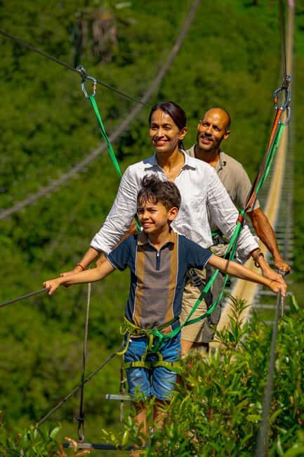 Mauritius: Vallé Advenature Park, Nepalese Bridge - FAQ