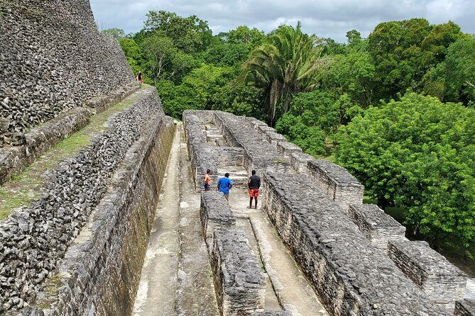 mayan-ruins-and-inland-blue-hole-combo-tour