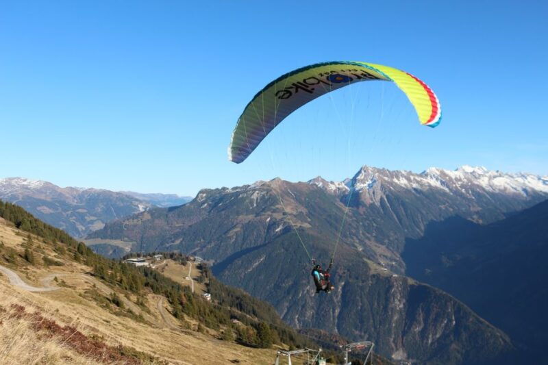 mayrhofen-private-paragliding-flight-for-all-levels